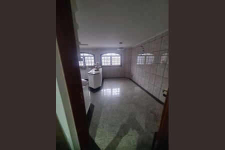 12_photo/94cef5164d.7f45fe2814a32fcf-ATLAS-6e27d41f-ea06-4746-a39d-7b4e8f42e3c5.jpg de casa para alugar com 4 quartos, 500m² em Jardim Santa Mena, Guarulhos