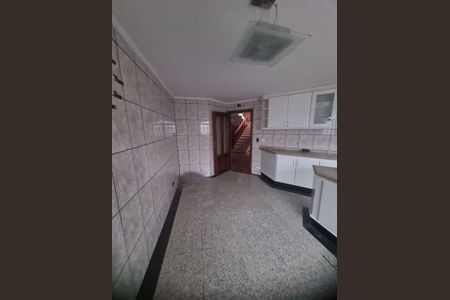 7_photo/94cef5164d.7f45fe2814a32fcf-ATLAS-9ded6d57-7683-415b-b6a3-463dfd27b311.jpg de casa para alugar com 4 quartos, 500m² em Jardim Santa Mena, Guarulhos