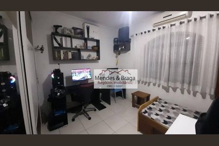 4_photo/94cef516c5.50df46c0cd16add9-ATLAS-5fabe3b2-e7b3-48fb-9d94-550b7bd55000.jpg de casa à venda com 2 quartos, 119m² em Jardim Santa Mena, Guarulhos