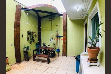 7_photo/94cef517bb.5cae95bfc6c6118b-ATLAS-ee76f75d-2bdc-4097-b704-54dbf46faa79.jpg de casa para alugar com 4 quartos, 186m² em Jardim Santa Mena, Guarulhos