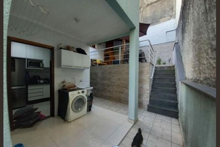 2_photo/94cef518e9.fc3124ead6c5d417-ATLAS-1e0e4643-5196-4307-89f5-0100dfa73b4e.jpg de casa à venda com 3 quartos, 100m² em Vila Rio de Janeiro, Guarulhos