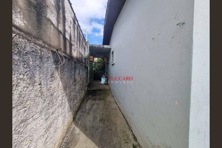 7_photo/94cef519bd.a053bc4fc8a284f8-ATLAS-25b4291a-a190-4132-bb9d-1d1d2b8b8824.jpg de casa à venda com 2 quartos, 70m² em Jardim Santa Mena, Guarulhos