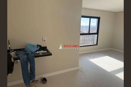 2_photo/94cef519e1.de0539c2907dd81e-ATLAS-6bb475fe-1b1f-42ef-aba2-4753fcf10f68.jpg de apartamento para alugar com 1 quarto, 25m² em Picanço, Guarulhos