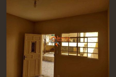 3_photo/94cef51b17.8cbbc6e43ead3576-ATLAS-82e1561d-8286-4f9a-bd21-9df92fd62551.jpg de casa à venda com 1 quarto, 35m² em Jardim Flor da Montanha, Guarulhos