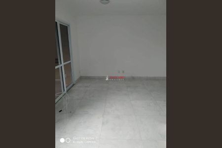 7_photo/94cef51d73.cf954ef866803ff9-ATLAS-98ba1cc2-4916-496a-8d89-c8dd9e4fcc3e.jpg de kitnet/studio à venda com 1 quarto, 38m² em Jardim Flor da Montanha, Guarulhos