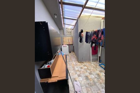 2_photo/94cef5203b.d8e91e8e954cbba3-ATLAS-1d1f9a77-5f52-47d0-9c31-9350ae2a4058.jpg de casa à venda com 2 quartos, 118m² em Jardim Valeria, Guarulhos