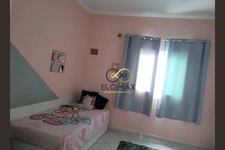 14_photo/94cef5207d.3a68fef312b0024a-ATLAS-c1ca5c88-8fe5-4c85-b725-4b1e6d2ef89d.jpg de casa à venda com 3 quartos, 300m² em Jardim Cristin Alice, Guarulhos