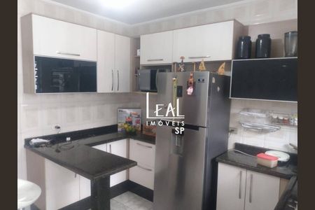 8_photo/94cef5239d.b54f2d29b59db806-ATLAS-377f77fa-7870-4ef6-9017-d7a13f41f7ea.jpg de casa à venda com 2 quartos, 79m² em Vila Rio de Janeiro, Guarulhos