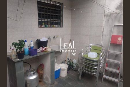 4_photo/94cef5239d.b54f2d29b59db806-ATLAS-3de24bb3-764f-488b-95d7-ce83a5bb6e0a.jpg de casa à venda com 2 quartos, 79m² em Vila Rio de Janeiro, Guarulhos