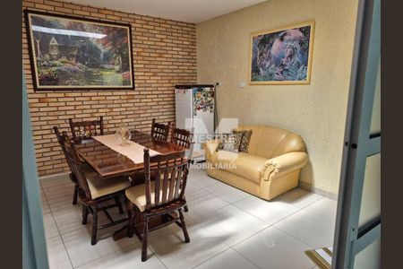 5_photo/94cef52479.46ae6cbe0761d4fa-ATLAS-1ad453d5-2472-4a89-84a8-3d3437db1f28.jpg de casa para alugar com 3 quartos, 219m² em Jardim Santa Cecilia, Guarulhos