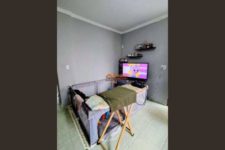 3_photo/94cef524e3.c1dc00249eefaead-ATLAS-beee6e64-f382-4bf4-8173-a58a6674bbd9.jpg de casa à venda com 7 quartos, 280m² em Jardim Santa Cecilia, Guarulhos