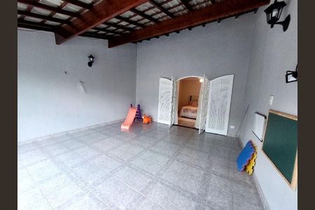 23_photo/94cef52589.834a937f6e7b3a51-ATLAS-bdf9920f-9a37-4176-a149-8019172355f4.jpg de casa à venda com 3 quartos, 196m² em Jardim Santa Cecilia, Guarulhos