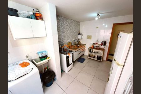 4_photo/94cef5282b.e59b889eef5d0e63-ATLAS-8d7a2c8d-f31e-45d9-a93c-19667ac3b9f1.jpg de apartamento à venda com 2 quartos, 64m² em Jardim da Mamae, Guarulhos