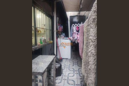 2_photo/94cef528d7.15907772e15a11a5-ATLAS-d75e052f-466f-4216-88f2-8c8c5df8cb87.jpg de casa à venda com 6 quartos, 200m² em Jardim São Paulo, Guarulhos