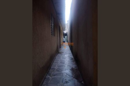 3_photo/94cef528d7.15907772e15a11a5-ATLAS-e964bf28-8ddc-4ece-bfd3-a33ade8b6f57.jpg de casa à venda com 6 quartos, 200m² em Jardim São Paulo, Guarulhos