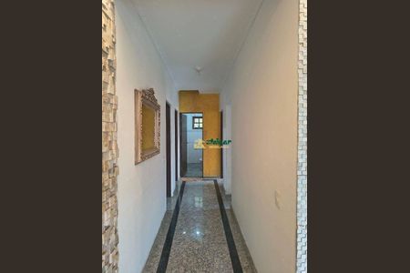 4_photo/94cef5293b.1b8f9dbbd52a4821-ATLAS-2b936c7d-5e2e-4f4b-b656-e83db8f6c5e3.jpg de casa para alugar com 3 quartos, 350m² em Jardim da Mamae, Guarulhos