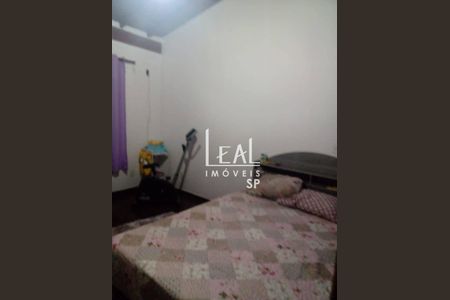 3_photo/94cef52a43.9f73e101bd22bb98-ATLAS-c4fe62e8-8d3f-4f19-9e70-53a29afbdebc.jpg de casa à venda com 4 quartos, 211m² em Jardim Cocaia, Guarulhos