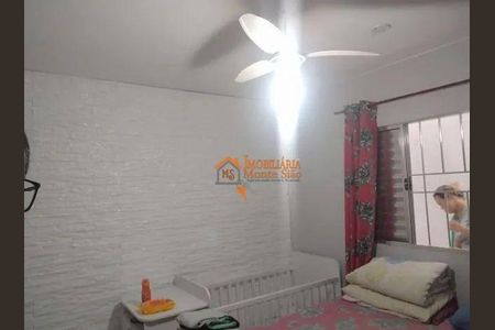 5_photo/94cef52abd.3714cccd63f8fe2d-ATLAS-71a22721-e7b2-46a4-8449-4574cd60d431.jpg de casa à venda com 3 quartos, 180m² em Jardim Jovaia, Guarulhos