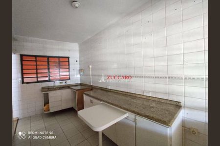 5_photo/94cef52add.a8f345a1f7c9eace-ATLAS-1c0618da-7195-4e45-944f-fdc2a7464c61.jpg de casa à venda com 2 quartos, 150m² em Jardim Jovaia, Guarulhos