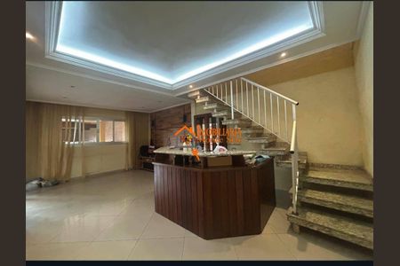 2_photo/94cef52ae3.4a7708b419391496-ATLAS-bb4d7369-0ab5-43da-9a67-8b4bdea8a9bc.jpg de casa à venda com 3 quartos, 390m² em Jardim Jovaia, Guarulhos