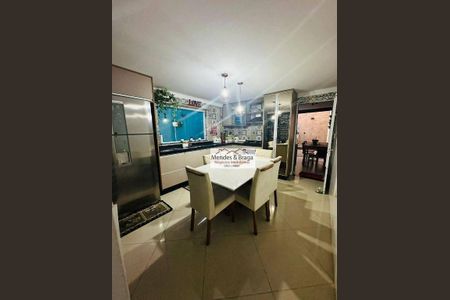 6_photo/94cef52aef.04a823dc9d4d949a-ATLAS-da5e404f-6e76-4d4b-878f-917eebdfd2a0.jpg de casa à venda com 3 quartos, 200m² em Jardim Jovaia, Guarulhos