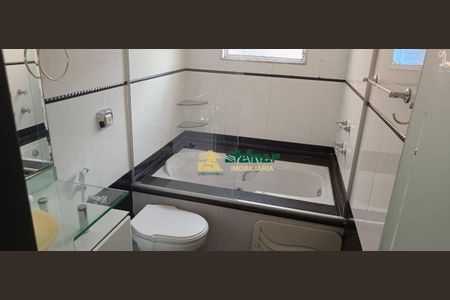 5_photo/94cef52c3d.daeffb9e713b32e0-ATLAS-7cf28fd9-c616-42cf-8448-bc326564f3c2.jpg de casa à venda com 3 quartos, 232m² em Jardim Jovaia, Guarulhos