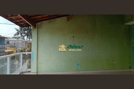 6_photo/94cef52c3d.daeffb9e713b32e0-ATLAS-8b241460-93cb-43ce-92ff-4f9d20ce950b.jpg de casa à venda com 3 quartos, 232m² em Jardim Jovaia, Guarulhos