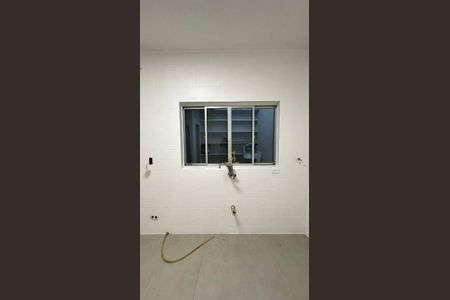 10_photo/94cef5320d.59b9fa3339c8dcb8-ATLAS-e90b200f-343f-4aff-a18b-7617027d4b8f.jpg de casa para alugar com 2 quartos, 98m² em Jardim Cocaia, Guarulhos