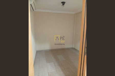 7_photo/94cef53243.8cbbc6e43ead3576-ATLAS-85f12b16-3ecf-41f3-a08d-ba6bfbc5d104.jpg de casa para alugar com 3 quartos, 170m² em Jardim Cocaia, Guarulhos