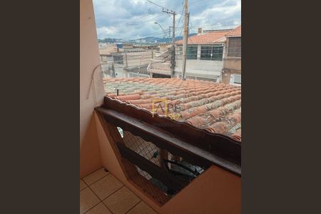 61_photo/94cef53243.8cbbc6e43ead3576-ATLAS-bcf08a2a-7faa-4be0-868c-f6595d9ab7c1.jpg de casa para alugar com 3 quartos, 170m² em Jardim Cocaia, Guarulhos