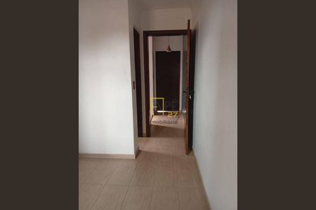 45_photo/94cef53243.8cbbc6e43ead3576-ATLAS-dd8919bb-15b3-4e08-b095-0a440bd8150c.jpg de casa para alugar com 3 quartos, 170m² em Jardim Cocaia, Guarulhos