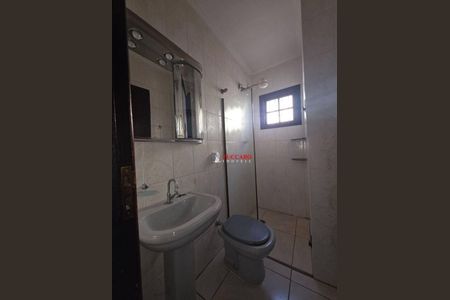 2_photo/94cef532cd.2c9577e84ad36a88-ATLAS-d5f8ee76-60a8-4ab4-9440-48361b8084da.jpg de casa à venda com 3 quartos, 105m² em Vila Maricy, Guarulhos