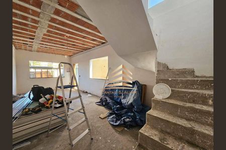 5_photo/94cef534df.96458e673c4e6a1a-ATLAS-e27e0c4b-4a89-4eb2-8559-16f0d12777b4.jpg de casa à venda com 3 quartos, 125m² em Jardim Bom Clima, Guarulhos