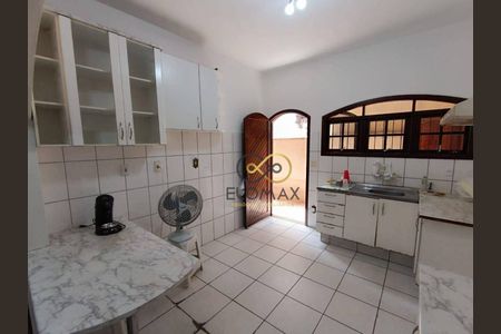 9_photo/94cef535fb.ceff8192393c33de-ATLAS-ebe3b59a-09ca-476d-8efb-e2a99fbf0c81.jpg de casa para alugar com 4 quartos, 190m² em Jardim Toscana, Guarulhos