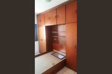 4_photo/94cef538f3.03e909d53454a6df-ATLAS-049cb47f-e1a5-4df0-8e74-b6d1688f0bde.jpg de apartamento à venda com 2 quartos, 50m² em Parque Renato Maia, Guarulhos