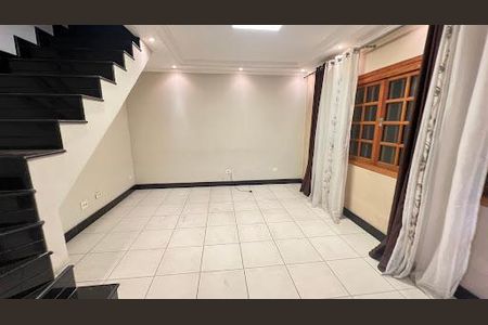 11_photo/94cef53dfd.ceff8192393c33de-ATLAS-7446cd44-8204-4c32-b270-4ba0debc377e.jpg de casa para alugar com 3 quartos, 237m² em Jardim Santa Mena, Guarulhos