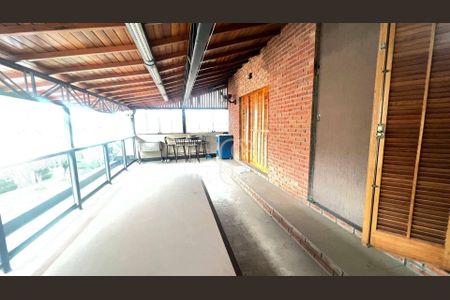 25_photo/94cef53dfd.ceff8192393c33de-ATLAS-ea6c0e0d-a428-443d-8ef5-7993b953ebed.jpg de casa para alugar com 3 quartos, 237m² em Jardim Santa Mena, Guarulhos