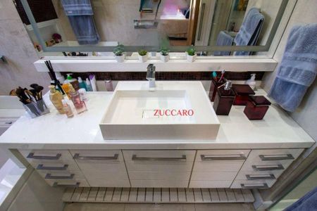 8_photo/94cef5412d.0e5883cd31689f99-ATLAS-33f078db-124d-408b-90d8-aa4fc9df2e9f.jpg de casa à venda com 3 quartos, 280m² em Jardim Maia, Guarulhos