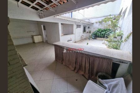 6_photo/94cef541bf.6df725cb6aa873c7-ATLAS-2bf395f7-bbc5-465a-8cfc-a077da157c01.jpg de casa à venda com 4 quartos, 170m² em Centro, Guarulhos