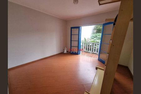 2_photo/94cef541bf.6df725cb6aa873c7-ATLAS-2c23e185-4e2c-4966-bf76-2c8d777e18a0.jpg de casa à venda com 4 quartos, 170m² em Centro, Guarulhos