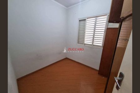 7_photo/94cef541bf.6df725cb6aa873c7-ATLAS-3219759c-08eb-4873-a7d6-9390e6dfddbb.jpg de casa à venda com 4 quartos, 170m² em Centro, Guarulhos