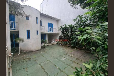 11_photo/94cef541bf.6df725cb6aa873c7-ATLAS-3a9cb711-f48e-4caa-8d20-3e79833ca25c.jpg de casa à venda com 4 quartos, 170m² em Centro, Guarulhos