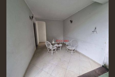 11_photo/94cef541bf.6df725cb6aa873c7-ATLAS-c38211dc-de7a-42a4-99d1-6a8df5cd292d.jpg de casa à venda com 4 quartos, 170m² em Centro, Guarulhos