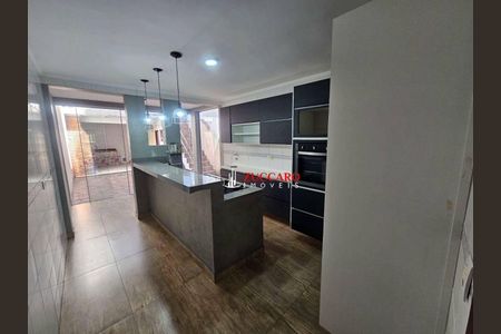 12_photo/94cef54223.99007677154ab797-ATLAS-3f227dbe-4f04-4bcf-be9e-2b7e5706cf4c.jpg de casa à venda com 3 quartos, 132m² em Vila Progresso, Guarulhos