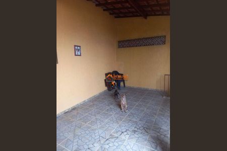 4_photo/94cef5464b.ceff8192393c33de-ATLAS-3e13f173-99b2-4e52-8ea1-06fc9d6d17ca.jpg de casa à venda com 4 quartos, 300m² em Jardim Pinhal, Guarulhos