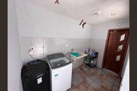 23_photo/94cef546fb.afbd0fa05131723b-ATLAS-2f2f15f0-1987-433d-a6ac-562dd849fc25.jpg de casa para alugar com 4 quartos, 247m² em Jardim Maia, Guarulhos