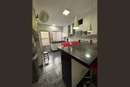 11_photo/94cef547f5.d8ca0bc3bda09fb7-ATLAS-c9b7ef32-171d-4b07-9a13-663e3c38f276.jpg de casa à venda com 4 quartos, 163m² em Jardim Pinhal, Guarulhos