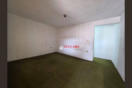 5_photo/94cef548d1.4a0368d2262620ca-ATLAS-30e58ea0-a098-43ab-adfe-e2e81d62f71c.jpg de casa à venda com 3 quartos, 70m² em Jardim Leila, Guarulhos