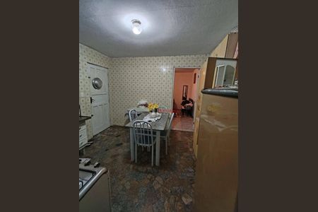 6_photo/94cef548e7.7d162f8aa445dc7c-ATLAS-66f0464e-c906-4a2f-a2be-9e54a0dfcc89.jpg de casa à venda com 4 quartos, 208m² em Jardim Pinhal, Guarulhos