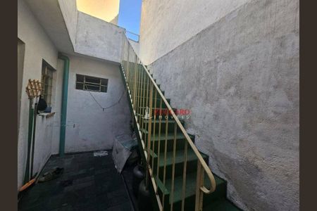 2_photo/94cef54947.5a85c5bdfef41cf9-ATLAS-791201b9-2a1d-494b-bbcf-2d45ae9c92dd.jpg de casa à venda com 3 quartos, 120m² em Jardim Sao Roberto, Guarulhos